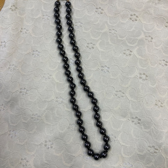 Vintage Hematite Round Bead Necklace - Picture 3 of 5